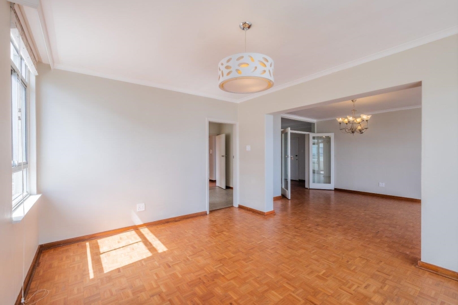 To Let 3 Bedroom Property for Rent in Sea Point Western Cape